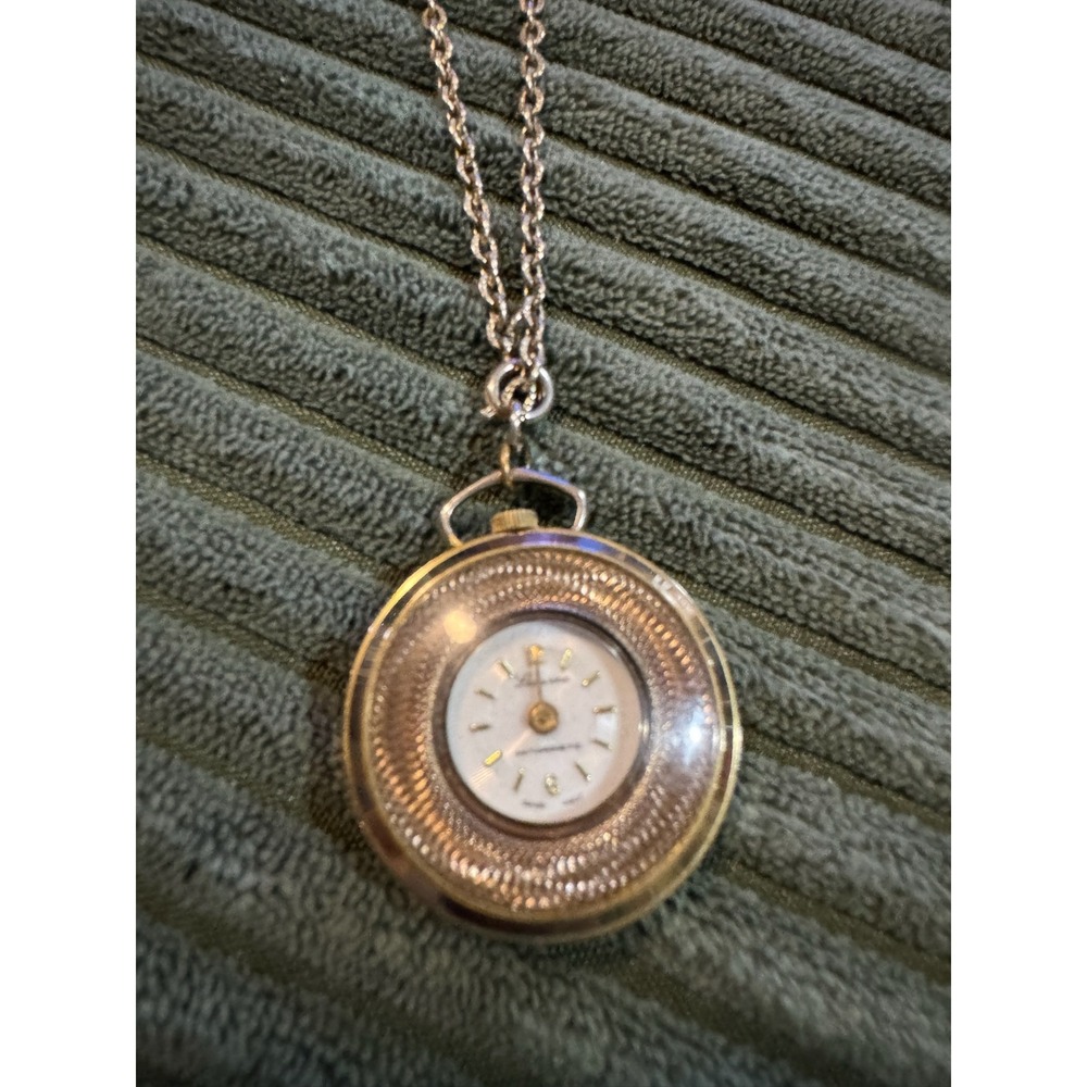 Vintage Lucerne Swiss Made Pendant Watch Necklace Gold Tone Antimagnetic